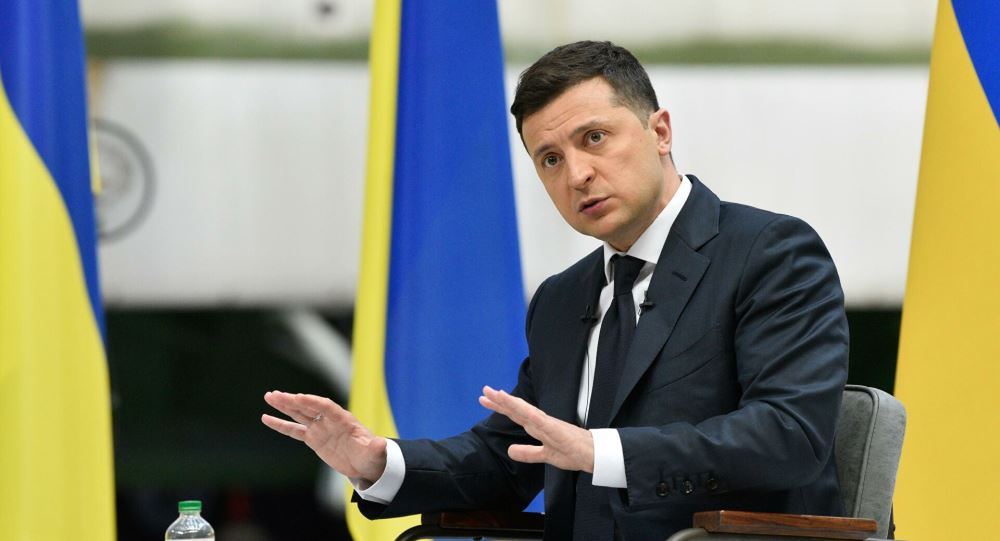 E gjithe bota flet per lufte, Presidenti i Ukraines: Nuk ka vend per panik